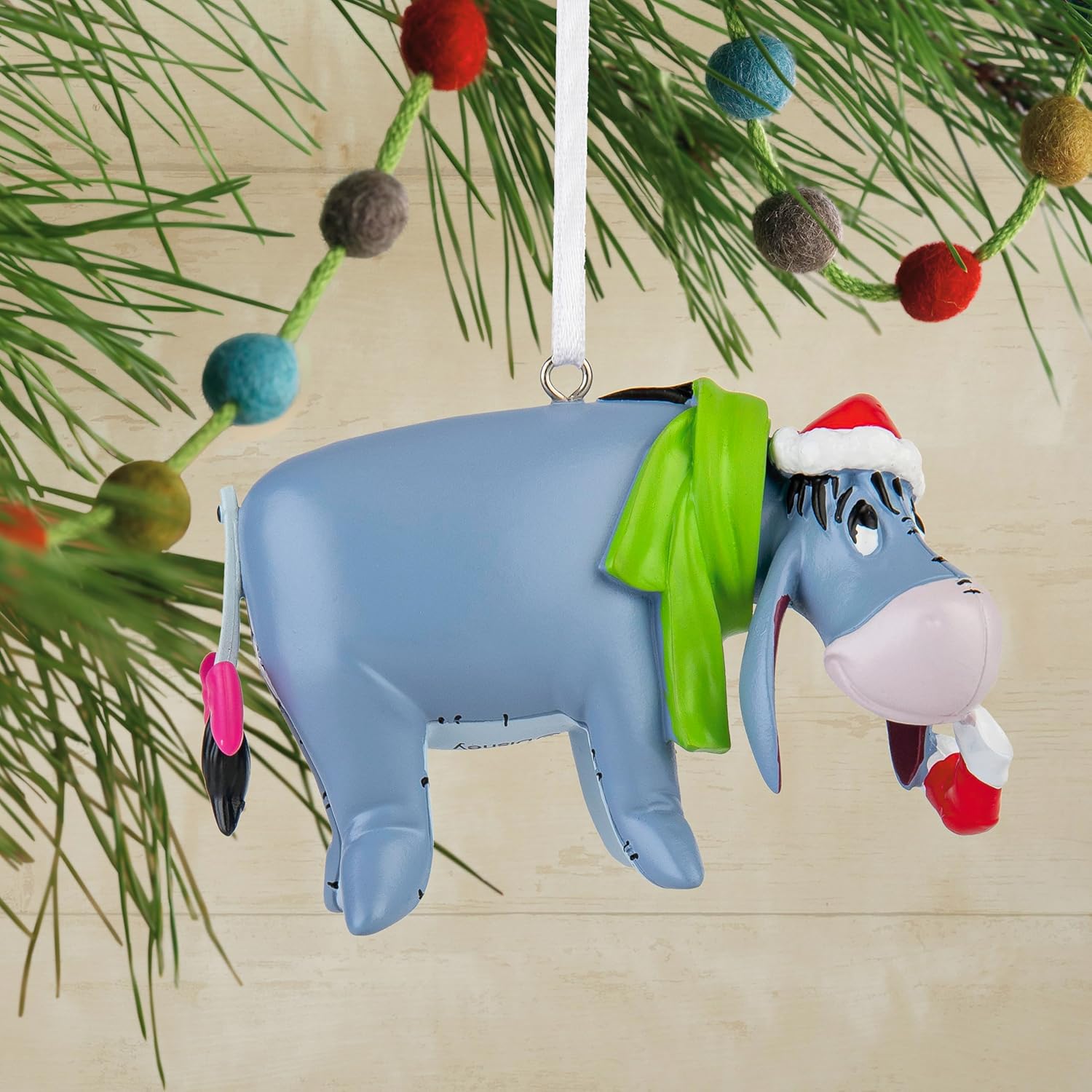 Eeyore - I-Aah mit Weihnachtsmütze - Hallmark Ornament - Hallmark Disney Weihnachtsanhänger 30206162